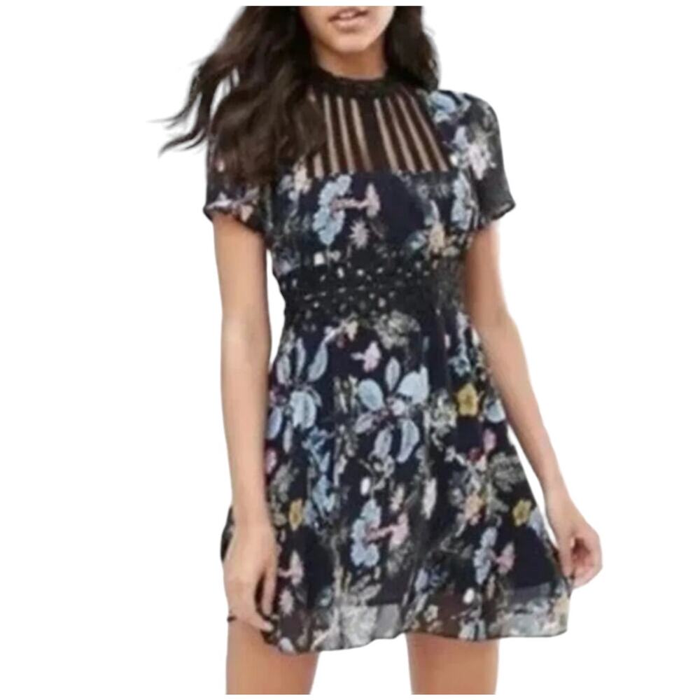 Foxiedox Juniper Floral Print Dress Size Medium Mesh Lace Navy Blue Short Sleeve